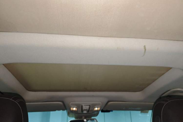 Used Mercedes-Benz GLE 2017 GLE 320 4MATIC Dynamic Model Headliner