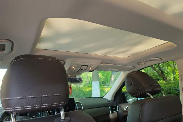 Used Mercedes-Benz GLE 2017 GLE 320 4MATIC Dynamic Model Headliner