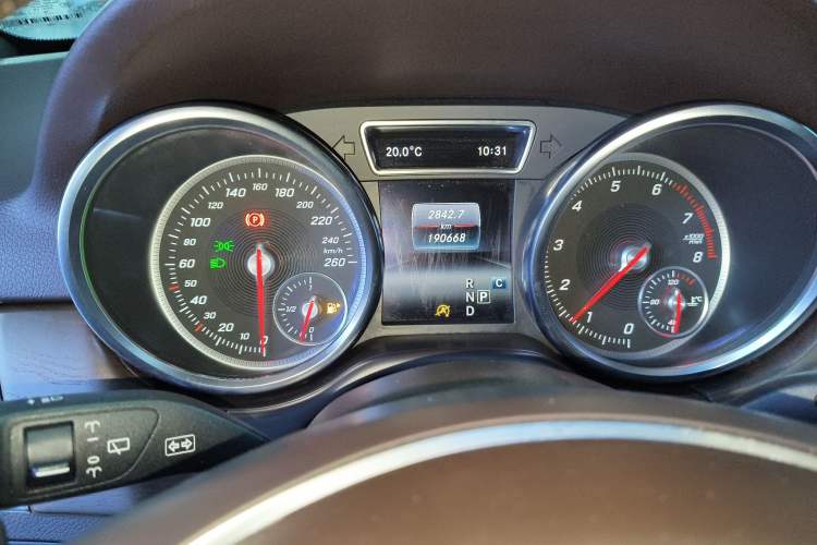 Used Mercedes-Benz GLE 2017 GLE 320 4MATIC Dynamic Model Instrument Cluster