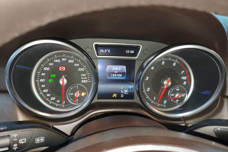 Used Mercedes-Benz GLE 2017 GLE 320 4MATIC Dynamic Model Instrument Cluster
