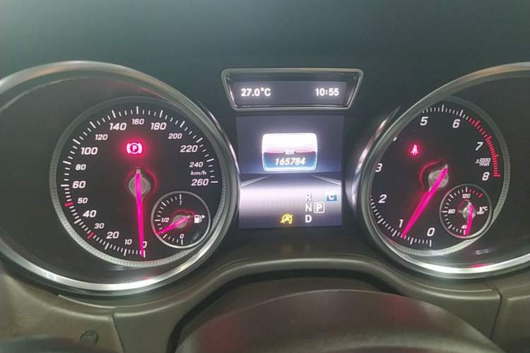Used Mercedes-Benz GLE 2017 GLE 320 4MATIC Dynamic Model Instrument Cluster