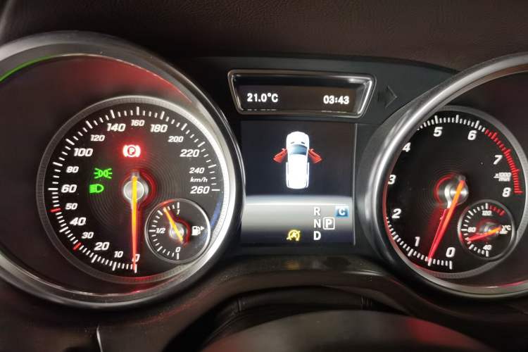 Used Mercedes-Benz GLE 2017 GLE 400 4MATIC Instrument Cluster