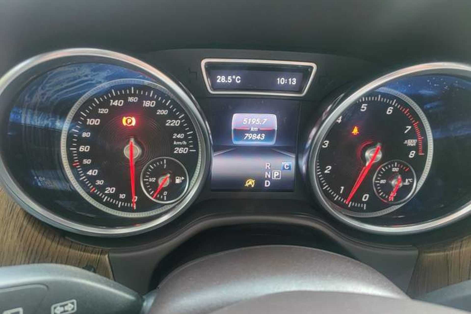 Used Mercedes-Benz GLE 2017 GLE 320 4MATIC Dynamic Model Instrument Cluster