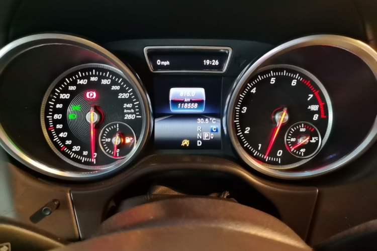 Used Mercedes-Benz GLE 2017 GLE 320 4MATIC Dynamic Model Instrument Cluster