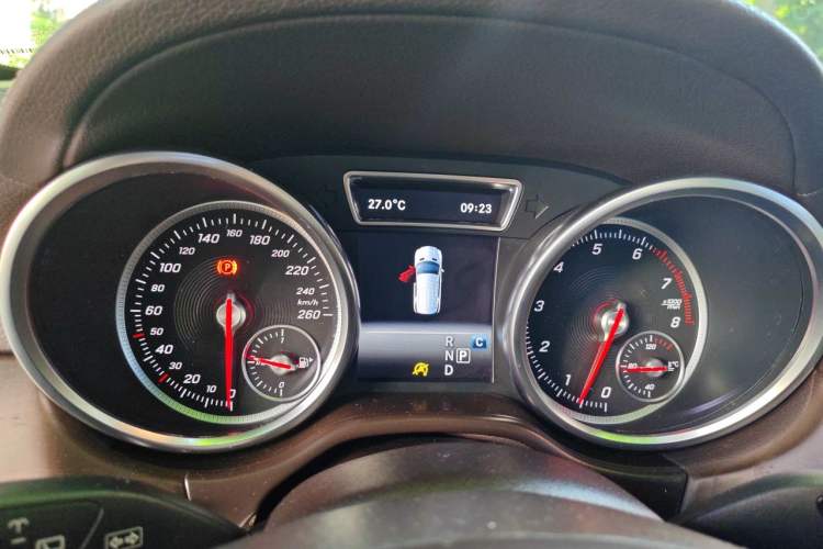 Used Mercedes-Benz GLE 2017 GLE 400 4MATIC Instrument Cluster