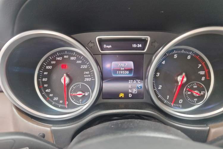 Used Mercedes-Benz GLE 2017 GLE 320 4MATIC Dynamic Model Instrument Cluster