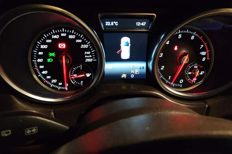 Used Mercedes-Benz GLE 2017 GLE 400 4MATIC Instrument Cluster