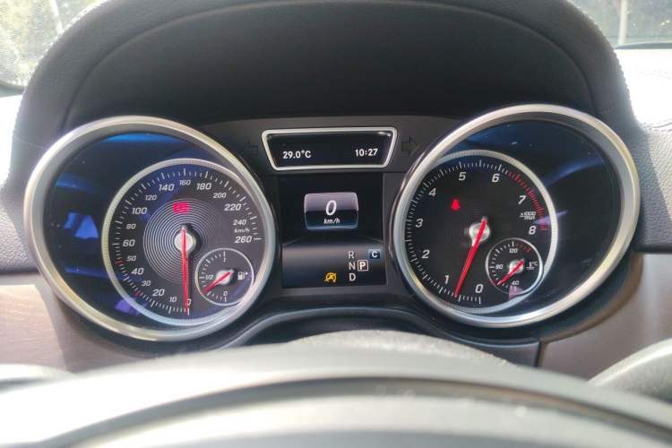 Used Mercedes-Benz GLE 2017 GLE 400 4MATIC Instrument Cluster