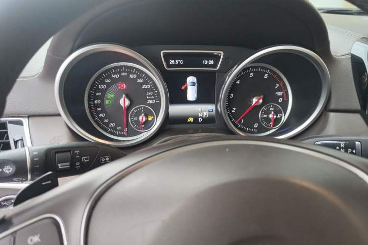Used Mercedes-Benz GLE 2017 GLE 400 4MATIC Instrument Cluster