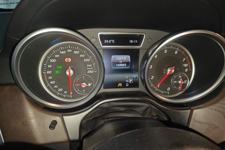 Used Mercedes-Benz GLE 2017 GLE 400 4MATIC Instrument Cluster