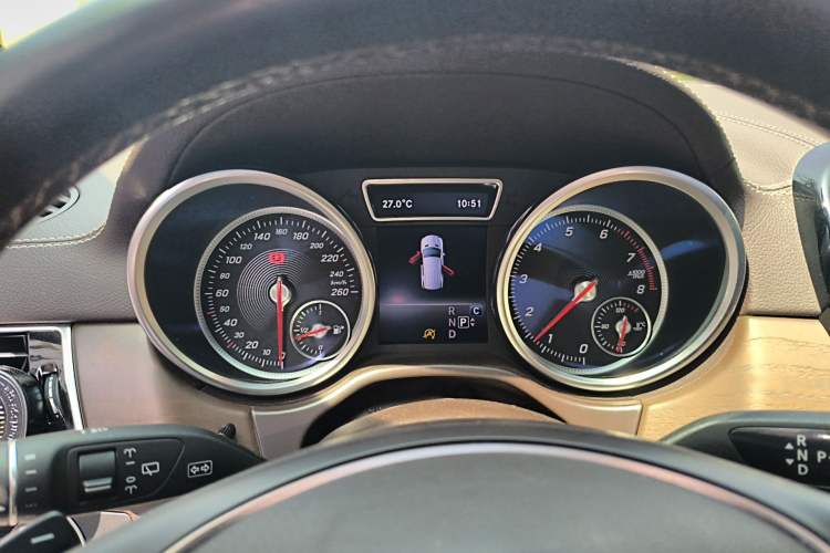 Used Mercedes-Benz GLE 2017 GLE 320 4MATIC Dynamic Model Instrument Cluster