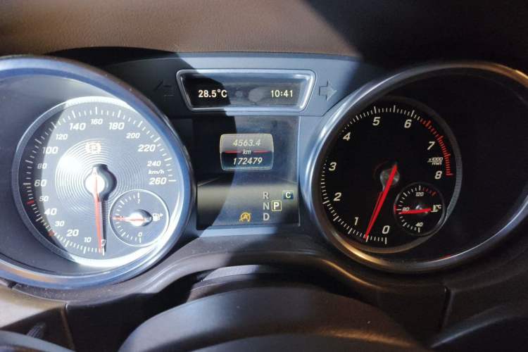 Used Mercedes-Benz GLE 2017 GLE 320 4MATIC Dynamic Model Instrument Cluster