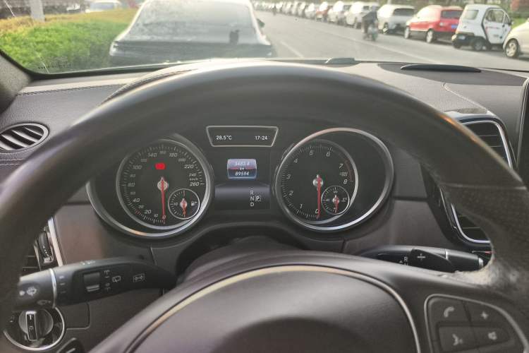 Used Mercedes-Benz GLE 2017 GLE 400 4MATIC Instrument Cluster
