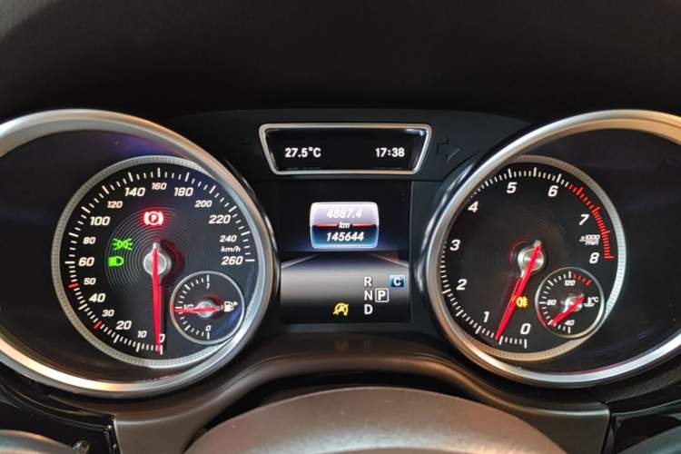 Used Mercedes-Benz GLE 2017 GLE 320 4MATIC Dynamic Model Instrument Cluster
