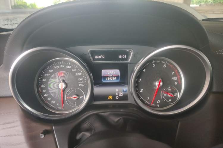Used Mercedes-Benz GLE 2017 GLE 400 4MATIC Instrument Cluster