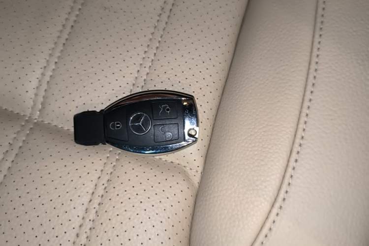 Used Mercedes-Benz GLE 2017 GLE 320 4MATIC Dynamic Model Interior 1
