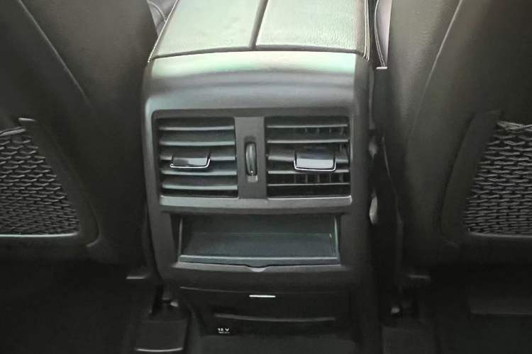 Used Mercedes-Benz GLE 2017 GLE 320 4MATIC Dynamic Model Interior 11