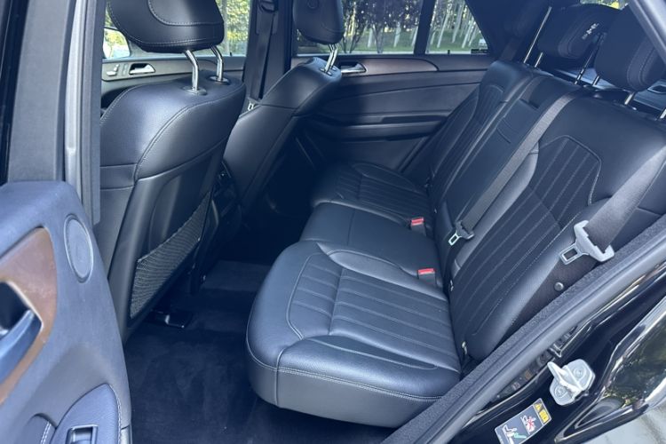 Used Mercedes-Benz GLE 2017 GLE 400 4MATIC Interior 8