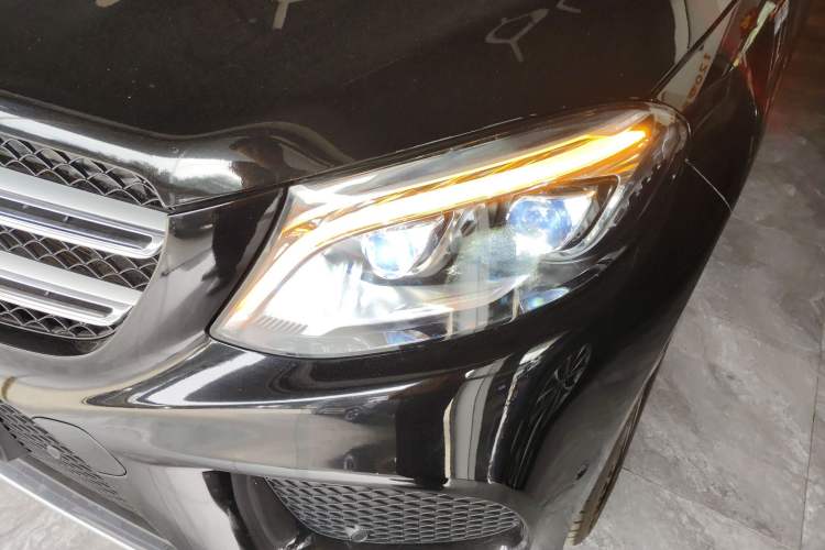 Used Mercedes-Benz GLE 2017 GLE 320 4MATIC Dynamic Model Left Front Headlight