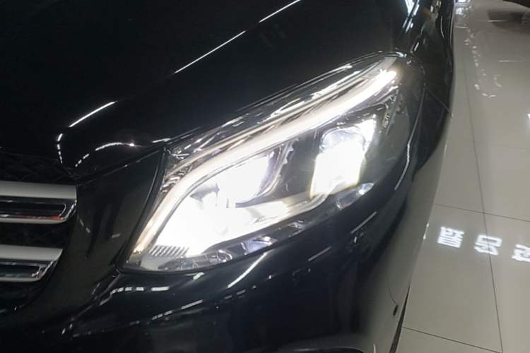 Used Mercedes-Benz GLE 2017 GLE 320 4MATIC Dynamic Model Left Front Headlight