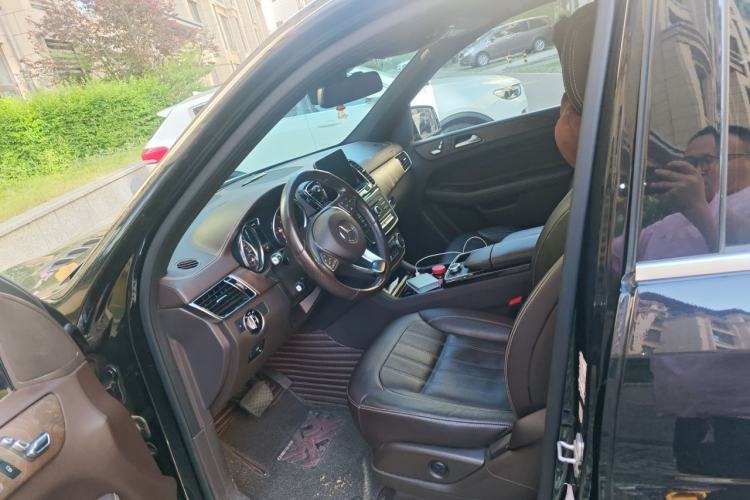 Used Mercedes-Benz GLE 2017 GLE 320 4MATIC Luxury Model Left Front Seat