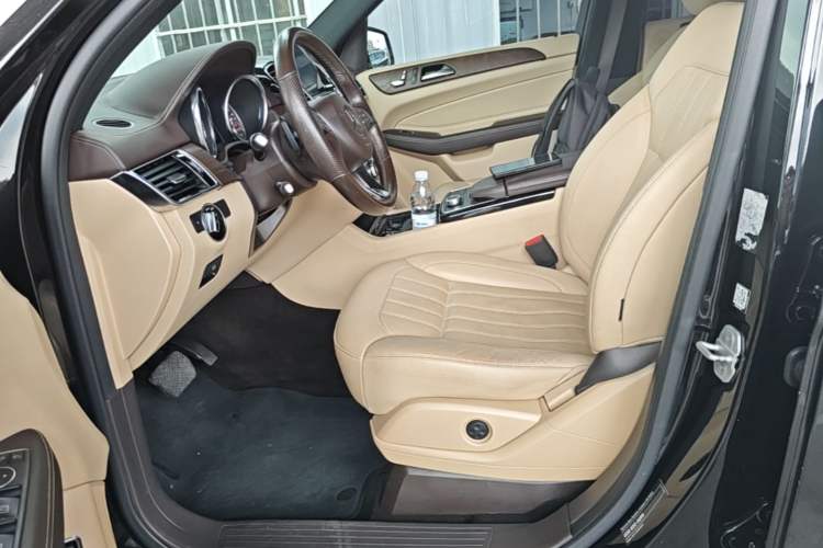 Used Mercedes-Benz GLE 2017 GLE 400 4MATIC Left Front Seat