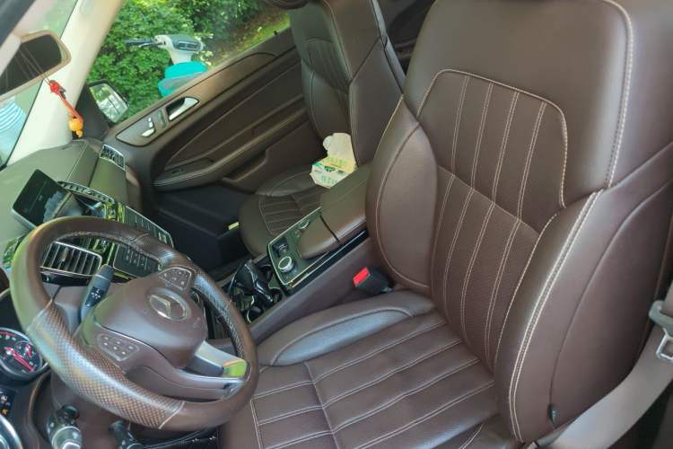 Used Mercedes-Benz GLE 2017 GLE 320 4MATIC Dynamic Model Left Front Seat