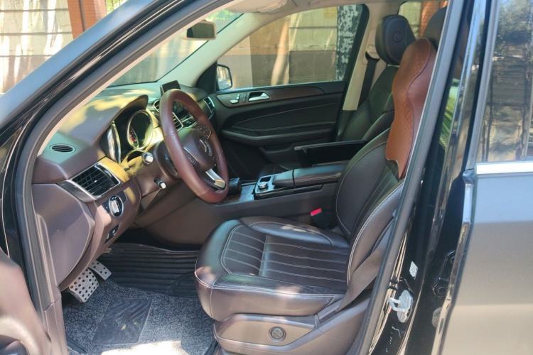 Used Mercedes-Benz GLE  Left Front Seat