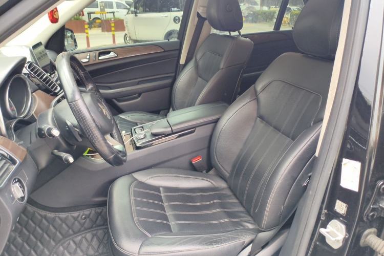 Used Mercedes-Benz GLE 2017 GLE 320 4MATIC Dynamic Model Left Front Seat