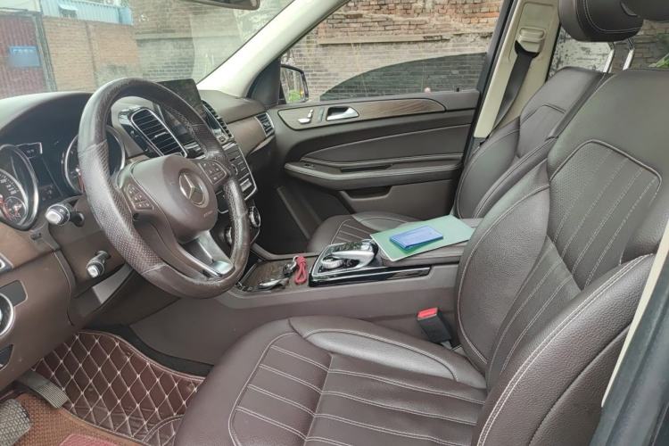Used Mercedes-Benz GLE 2017 GLE 320 4MATIC Luxury Model Left Front Seat