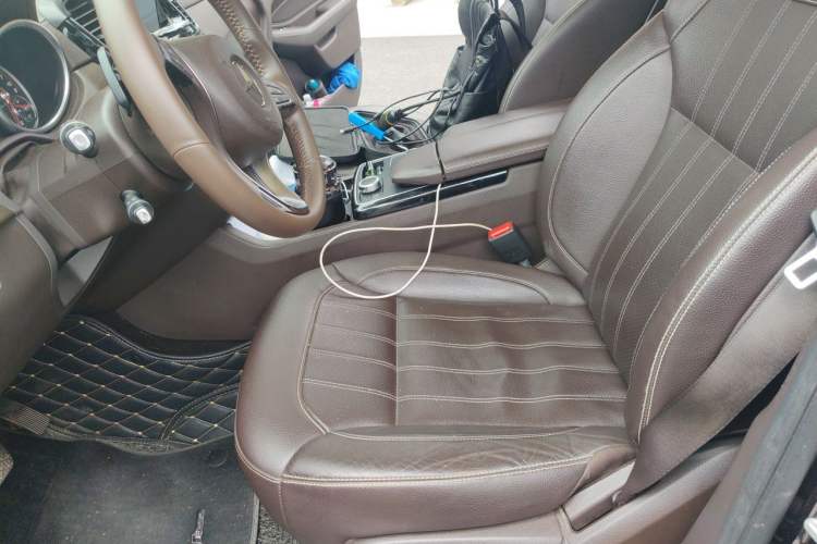 Used Mercedes-Benz GLE 2017 GLE 320 4MATIC Dynamic Model Left Front Seat