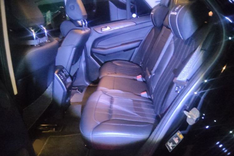 Used Mercedes-Benz GLE 2017 GLE 320 4MATIC Luxury Model Left Rear Seat