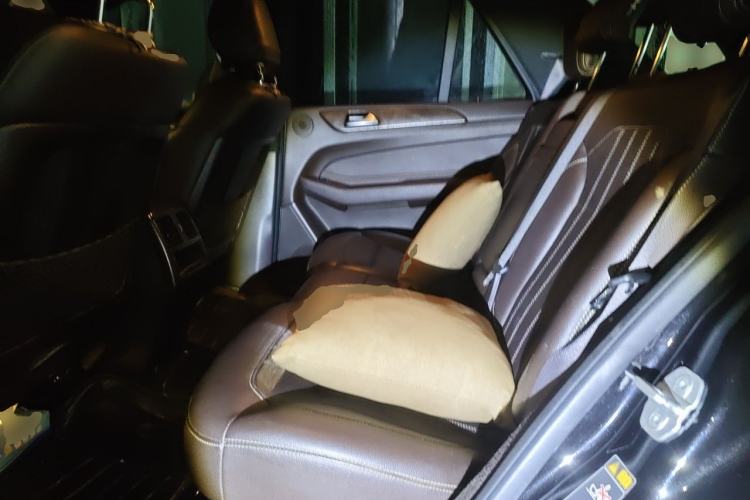Used Mercedes-Benz GLE 2017 GLE 400 4MATIC Left Rear Seat