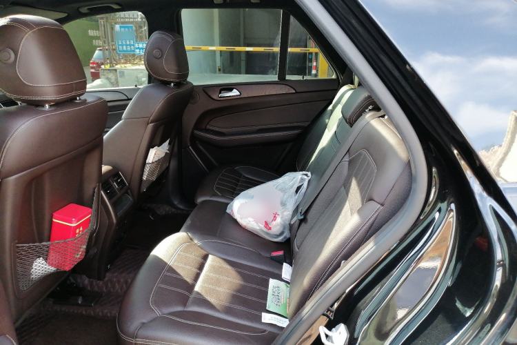 Used Mercedes-Benz GLE 2017 GLE 400 4MATIC Left Rear Seat