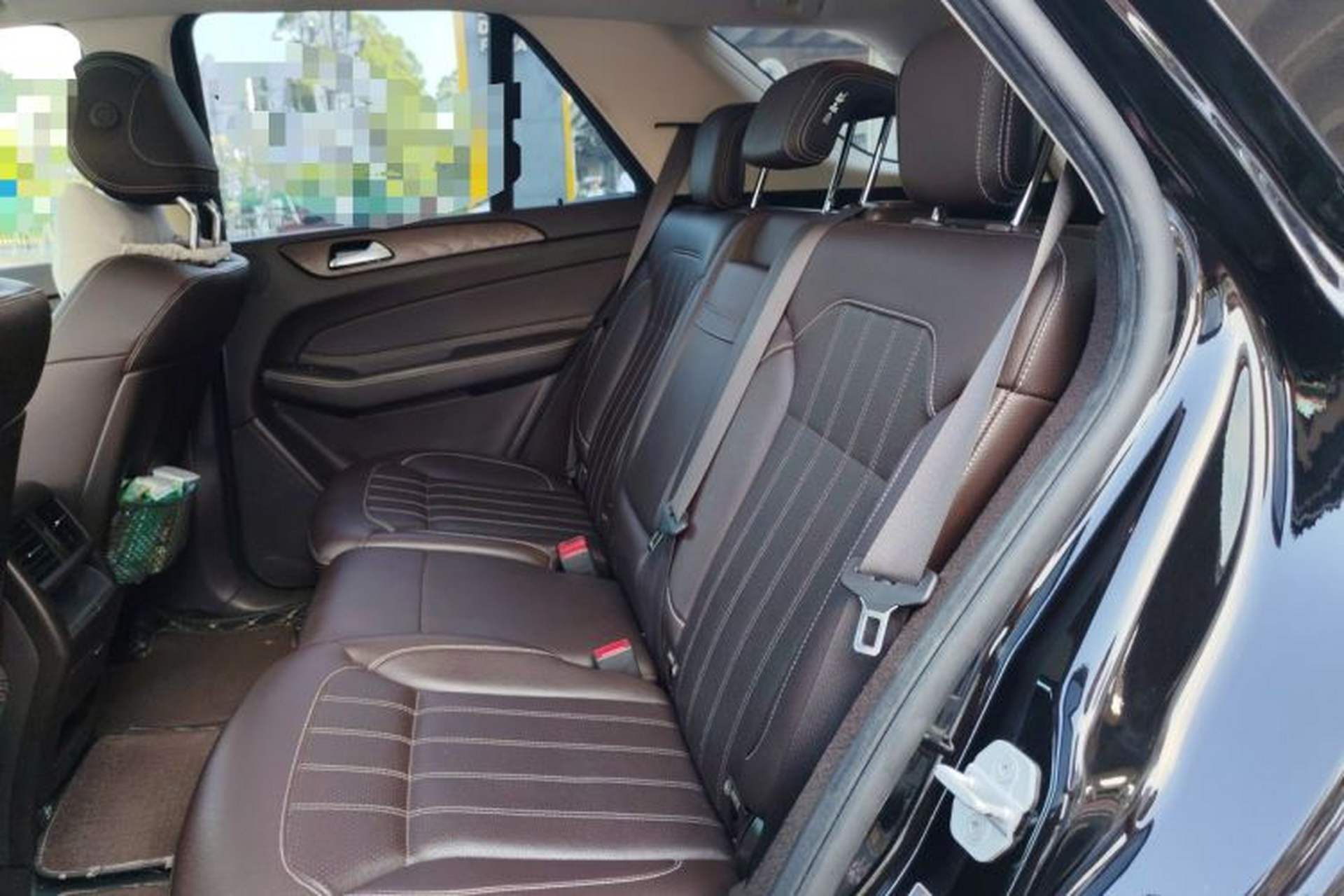 Used Mercedes-Benz GLE 2017 GLE 320 4MATIC Dynamic Model Left Rear Seat