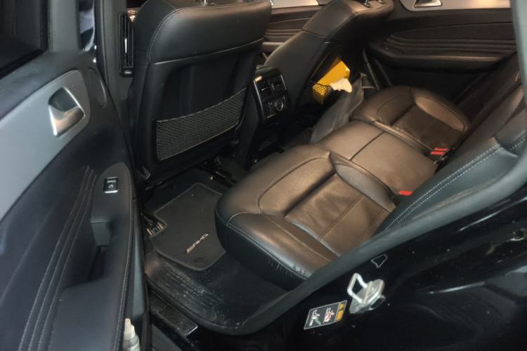 Used Mercedes-Benz GLE 2017 GLE 400 4MATIC Left Rear Seat