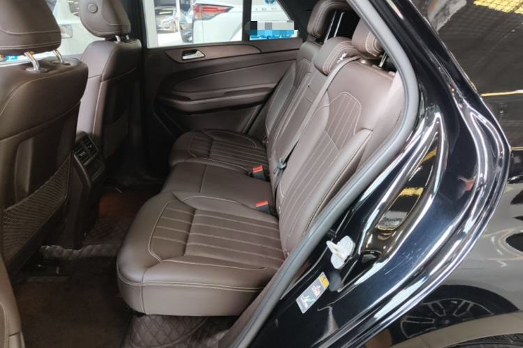 Used Mercedes-Benz GLE 2017 GLE 320 4MATIC Dynamic Model Left Rear Seat