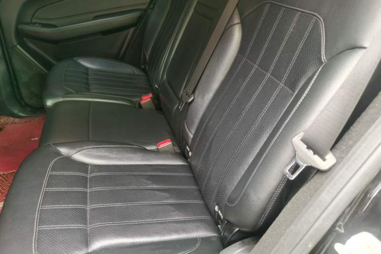 Used Mercedes-Benz GLE 2017 GLE 320 4MATIC Dynamic Model Left Rear Seat