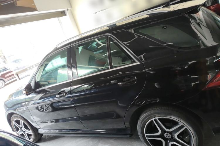 Used Mercedes-Benz GLE 2017 GLE 320 4MATIC Dynamic Model Left Side