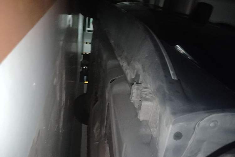 Used Mercedes-Benz GLE 2017 GLE 400 4MATIC Left Side Sill