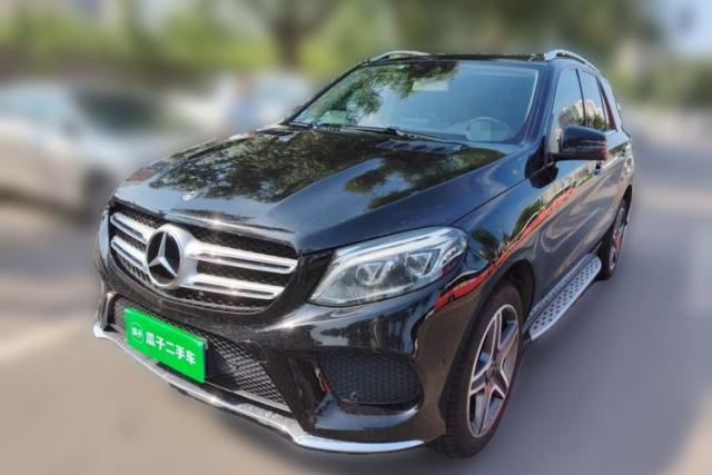 Ojetý Mercedes-Benz GLE 2017 GLE 320 4MATIC Dynamic Model