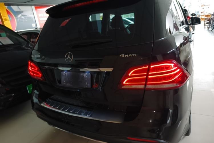 Used Mercedes-Benz GLE 2017 GLE 320 4MATIC Dynamic Model Rear