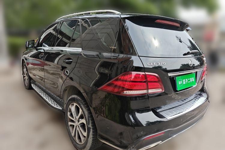 Used Mercedes-Benz GLE 2017 GLE 320 4MATIC Luxury Model Rear Left 45 Deg