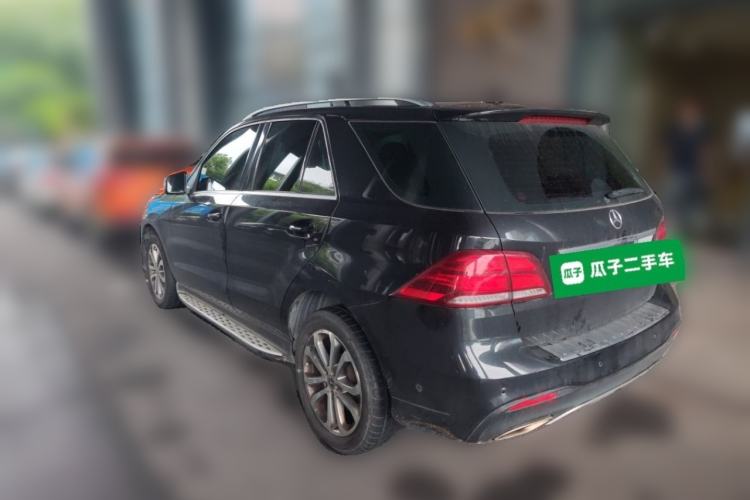 Used Mercedes-Benz GLE 2017 GLE 320 4MATIC Dynamic Model Rear Left 45 Deg
