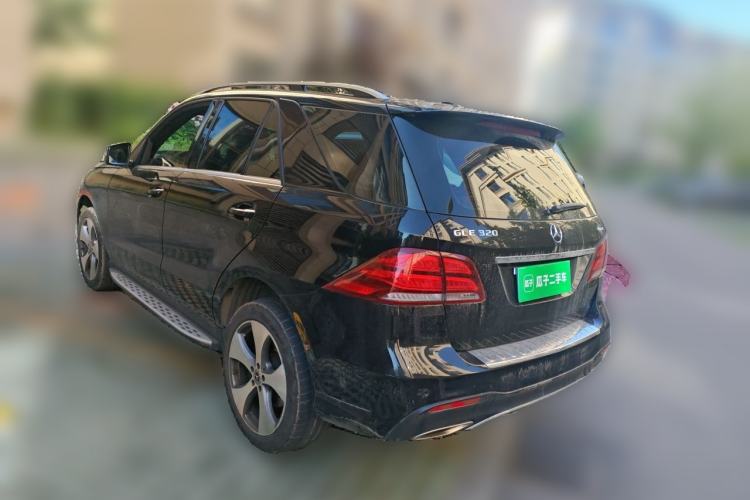 Used Mercedes-Benz GLE 2017 GLE 320 4MATIC Luxury Model Rear Left 45 Deg