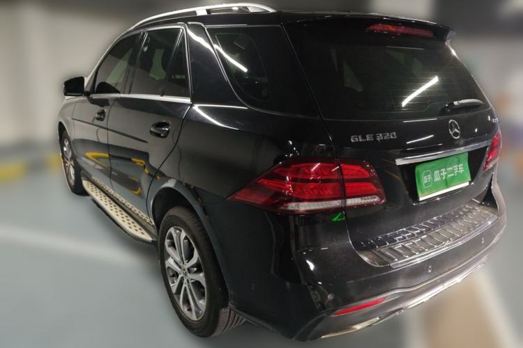 Used Mercedes-Benz GLE 2017 GLE 320 4MATIC Dynamic Model Rear Left 45 Deg