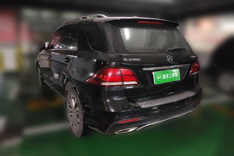 Used Mercedes-Benz GLE 2017 GLE 320 4MATIC Dynamic Model Rear Left 45 Deg