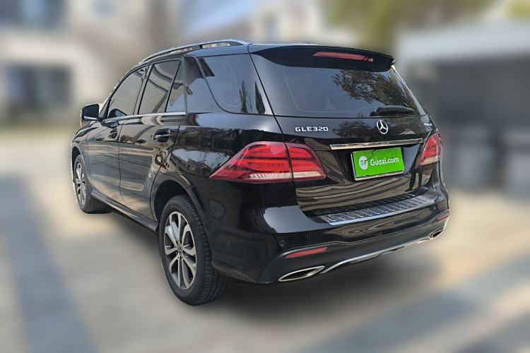 Used Mercedes-Benz GLE 2017 GLE 320 4MATIC Dynamic Model Rear Left 45 Deg