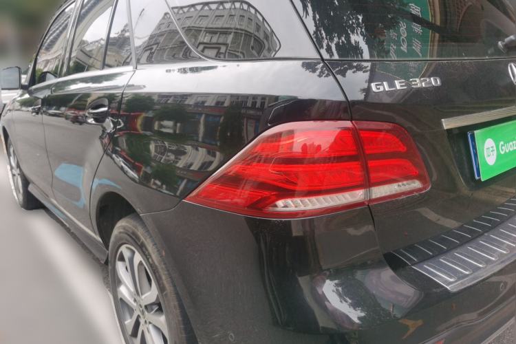 Used Mercedes-Benz GLE 2017 GLE 320 4MATIC Dynamic Model Rear Left 45 Deg