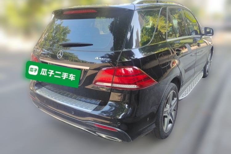 Used Mercedes-Benz GLE 2017 GLE 400 4MATIC Rear Right 45 Deg